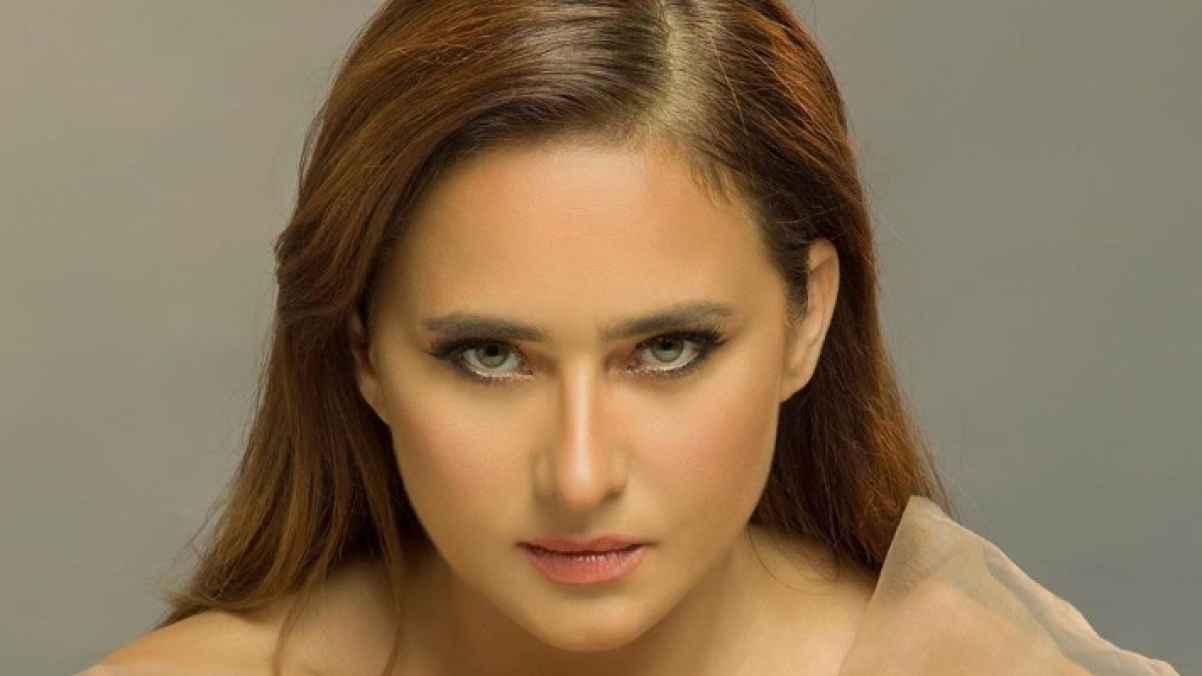 "فاتن أمل حربي" يناقش القانون المجحف.. وهذا دور نيللي كريم- تفاصيل