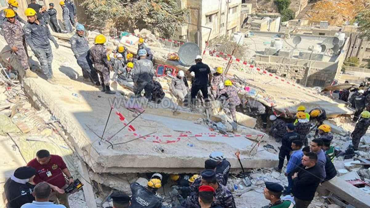 هل من بصيص أمل باق يقتل عمر البناية ويصرخ: "  أنا هنا ما زلت في الحياة"