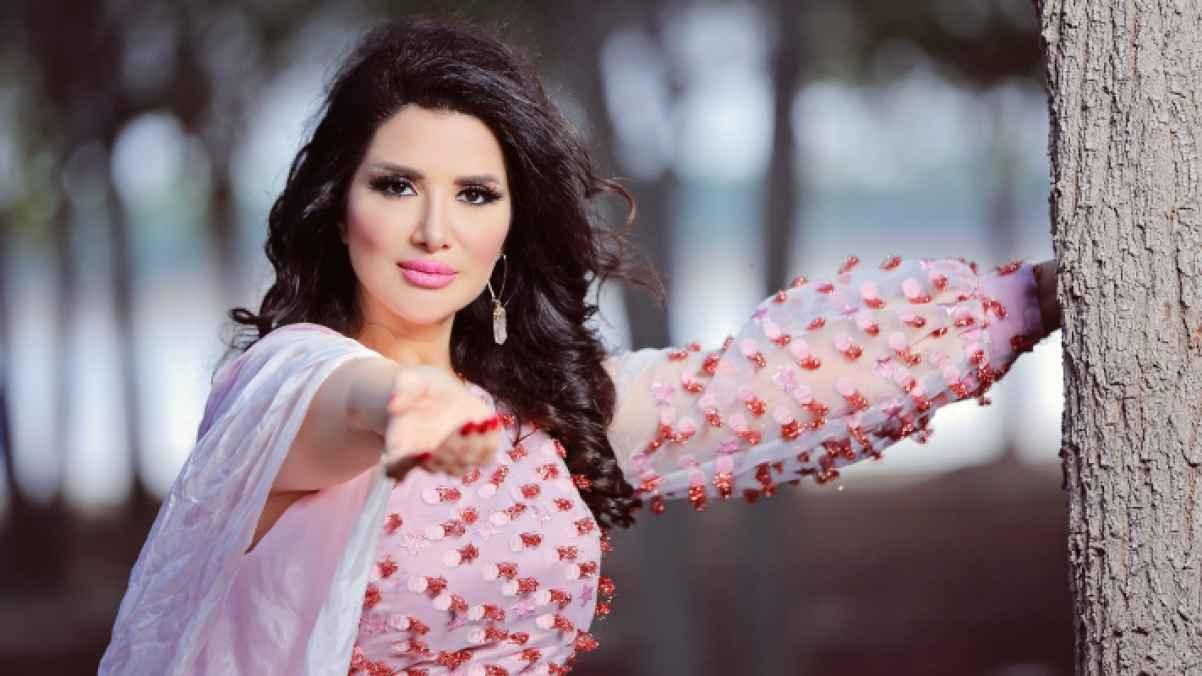 زين عوض تطل بفستان صمم على شكل علم الأردن- صور