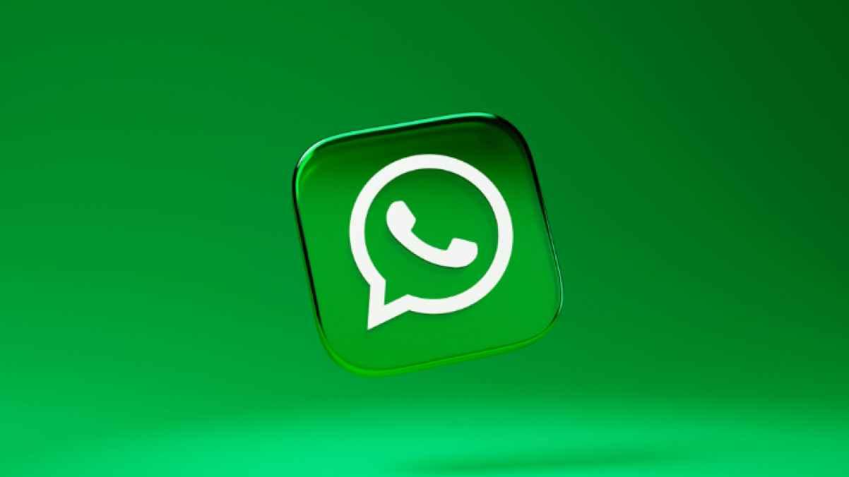 WhatsApp Begins Rolling Out Paid Subscription to a Limited Number of Users