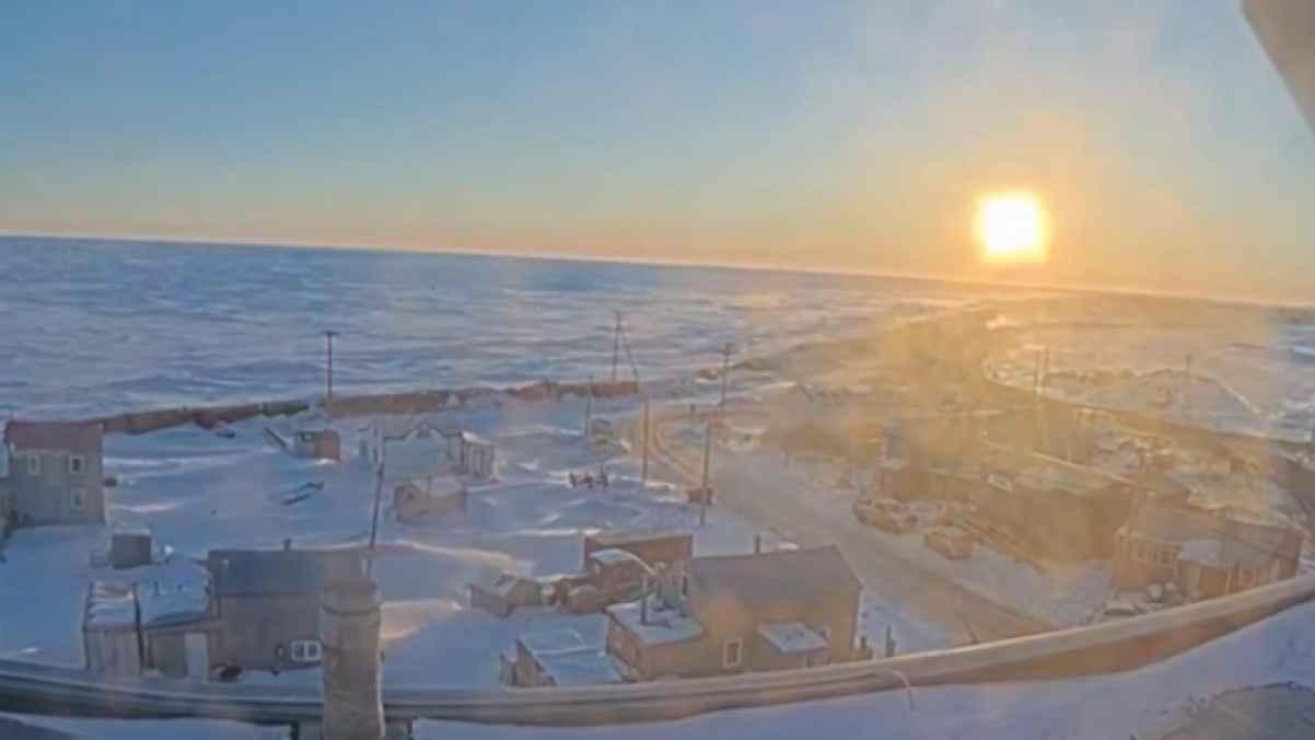 Video captures last sunset in Alaskan town until August