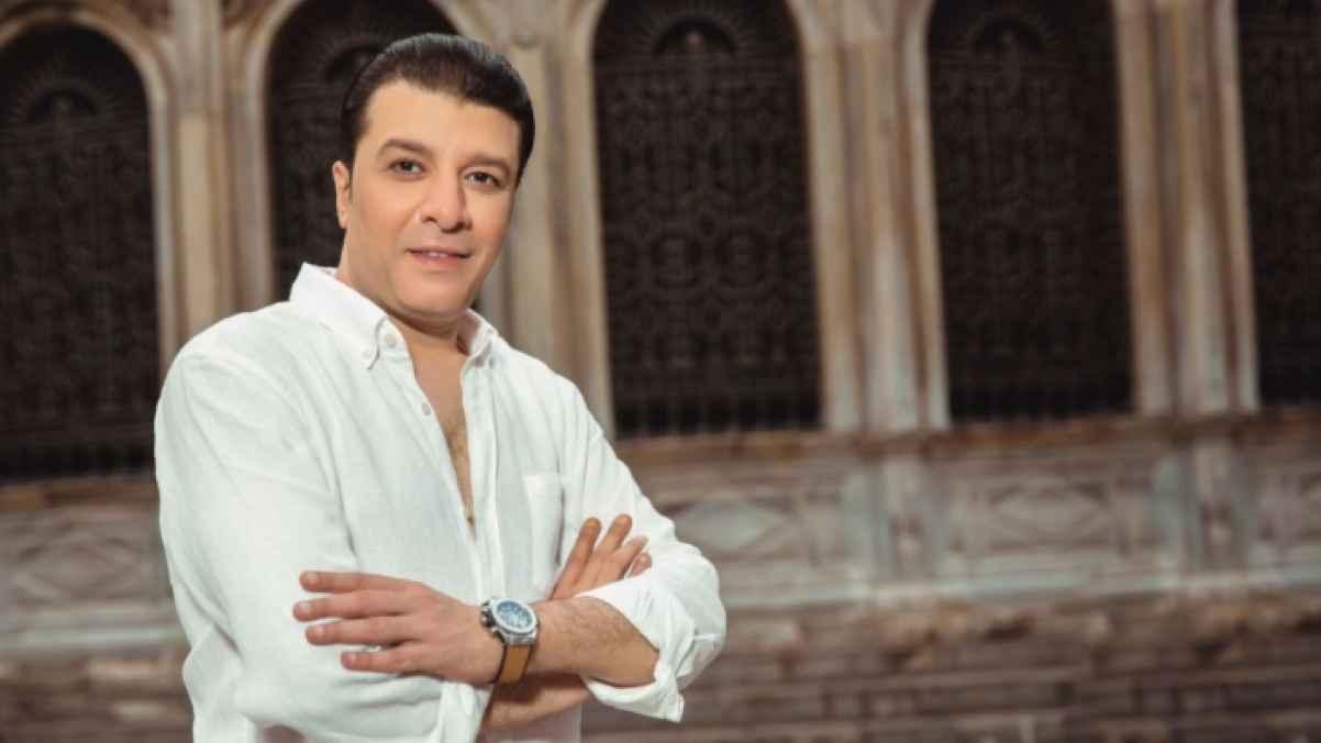 A harsh message from Mustafa Kamel sparks his followers’ curiosity