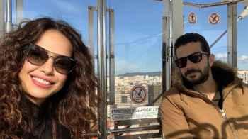 داليا مصطفى تدافع عن زوجها بسبب "فاتن أمل حربي"- صورة