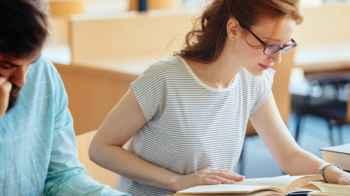 أطعمة يحتاجها طالب التوجيهي تساعده على التركيز أثناء الدراسة للامتحانات!