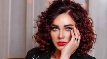 سلاف فواخرجي "كاريس بشار تعمدت افساد حفل زفافي".. فهل السبب الغيرة؟- فيديو