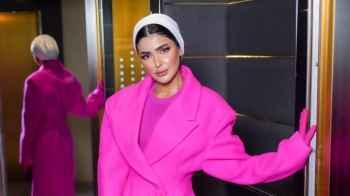 TOP 5: إطلالات ابللون الوردي للفنانات تناسب شهر أكتوبر (صور)