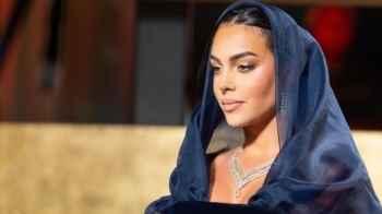 جورجينا رودريغيز  العارضة الحسناء لعلامة "guess"