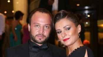 مكسيم خليل يحتفل بعيد ميلاد زوجته الفنانة سوسن أرشيد