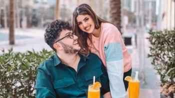 أحمد أبو الرب وصبا شمعة يخوضان رحلة العمر في تنزانيا - فيديو