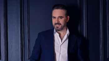 وائل جسار ينجو من الموت بـ عيار طائش - فيديو