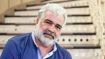 رحيل الروائي السوري خالد خليفة عن عمر الـ59 عاما - صورة