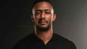 فتيات فلسطينيات يوجهن رسالة مؤثرة للفنان محمد رمضان - صورة