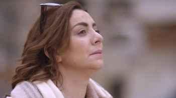 شكران مرتجى تفقد أقرباءها في القطاع بعد استهداف منزلهم - صورة