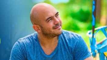 محمود العسيلي: "الحياة لازم تستمر رغم أحداث غزة"