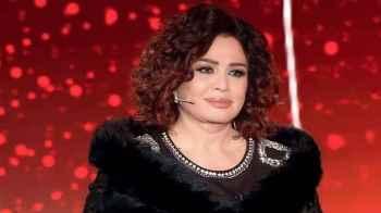 إلهام شاهين: "الإنتاج خسرني" - فيديو