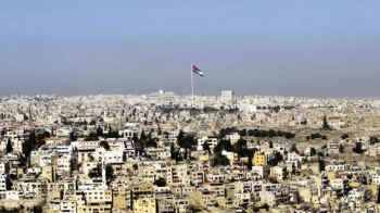 تفاصيل نجاة شخص بأعجوبة في عمان