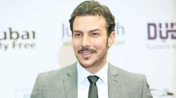 باسل خياط:" أنا لست وسيما ولا أعرف سبب الإعجاب بي"