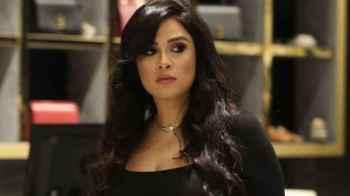 رسالة غامضة من ياسمين عبدالعزيز - فيديو