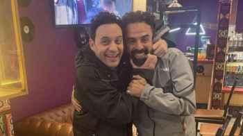 إبراهيم السمان يقلد مصطفى قمر - فيديو