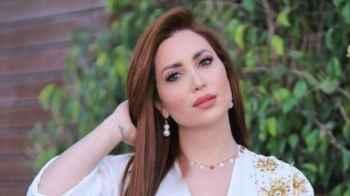 تكريم نسرين طافش في المنتدى العالمي للتواصل الاجتماعي بعمان - صور