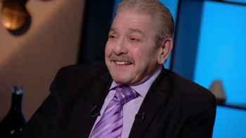 فنان مصري مستغيثا بزملائه:"بعت أملاكي علشان أصرف على بيتي" - فيديو