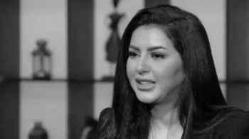 "سلمي على بابا".. لحظات مؤثرة في تشييع إيناس النجار - فيديو