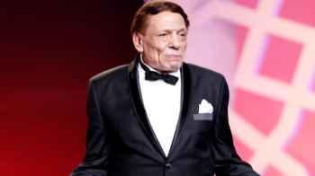 محمد إمام يكشف حالة "الزعيم" الصحية