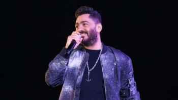 "Tamer Hosny sues an advertising company for "false reporting