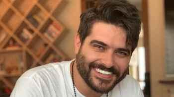 Nassif Zeytoun: A Star Shines at the Opening of Jerash Festival 2025