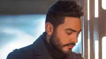 "You know the situation"... Tamer Hosny gets emotional in front of the audience in Kuwait because of his son Adam – Video