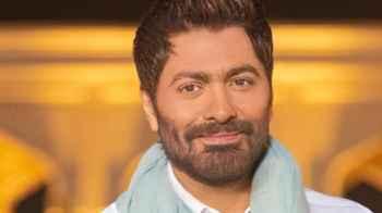 Tamer Hosny Reassures His Fans: "Adam Is Fine"