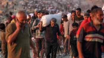 Tel Aviv runs to shelters... while Gaza walks into history