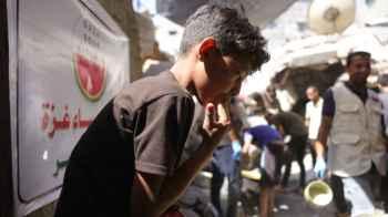 A Hungry Child in Gaza... Innocence Groans Under the Weight of the Siege