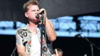 Shock in the Rock World… Famous American Singer Diagnosed with "Serious Cancer"