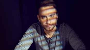 Hossam Habib surprises the public and apologizes to Sherine.