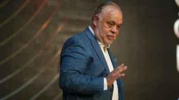 "Ashraf Zaki escalates his stance against influencers to preserve "Egyptian art
