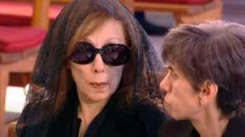 Fairuz Bids Farewell to Her Son Ziad in a Rare and Emotional Appearance – Video