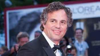 American star Mark Ruffalo calls for an end to the famine in Gaza and sends a message to Trump