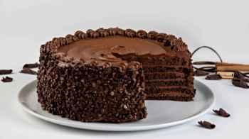 Grandmother poisons her two granddaughters with a pesticide-laced cake in Brazil