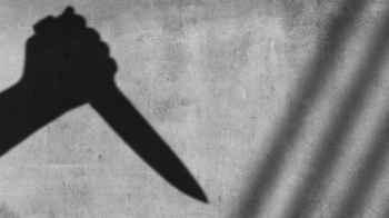 Over house cleaning… woman attacks husband with a knife