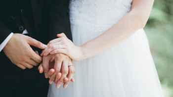 Woman marries cancer patient to secure a kidney and finds true love