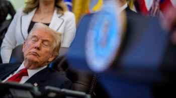 Speculations over Trump’s health after a photo of him at an official event spreads