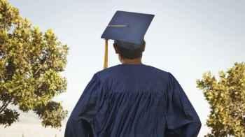 Unfortunate incident… He dreamed of graduating, but instead, he donned the shroud