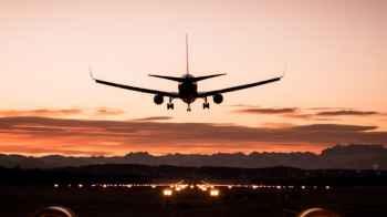 Emergency landing of a plane for a strange reason