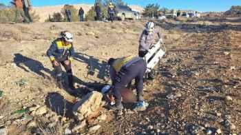 Death of 4 university students in a bus overturn accident