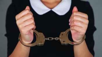 Mom arrested for trying to sell baby online