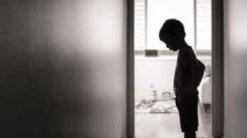 Father leaves son to bathe, finds him dead in secluded area