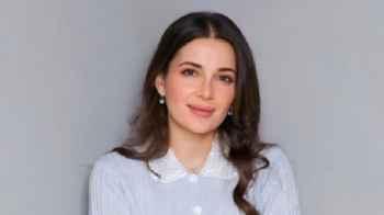 Sham Al-Dhahabi dazzles her audience with her singing amid wide interaction – Video