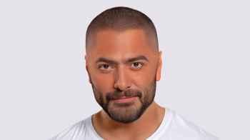 "Tamer Hosny praises the performance of the "Next Stage Star