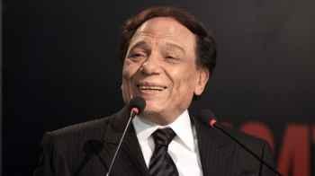 Head of Acting Syndicate clarifies truth about Adel Imam’s transfer to hospital